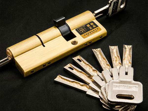 新北24小时上门开锁公司